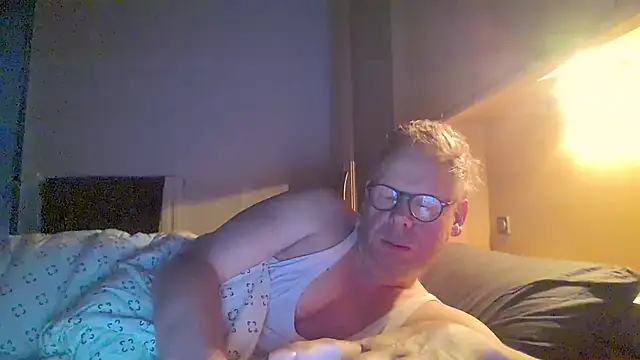 kinkyslet8 online show from 22, 11, 2025