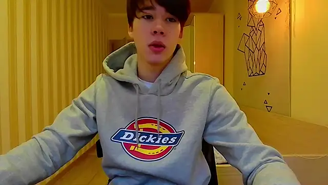 gayGamogey online show from 12, 12, 2024