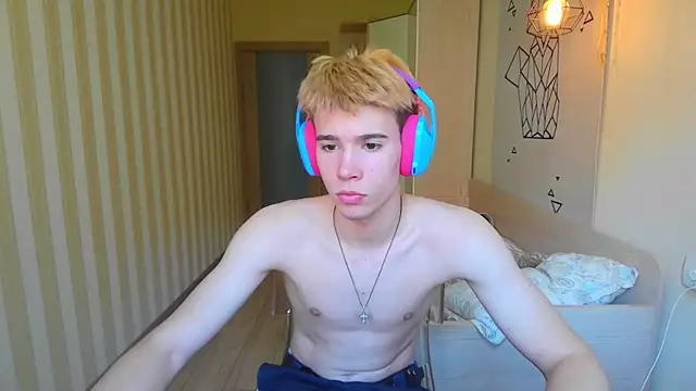 gayGamogey online show from 4, 6, 2026