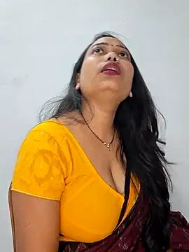 DREAM GIRL-30 online show from 1, 12, 2025