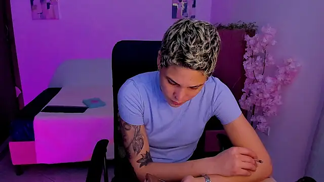 Charlee pink online show from 10, 11, 2025