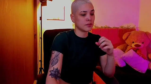 Charlee pink online show from 3, 4, 2026