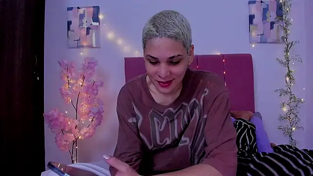 Charlee pink online show from 18, 9, 2025