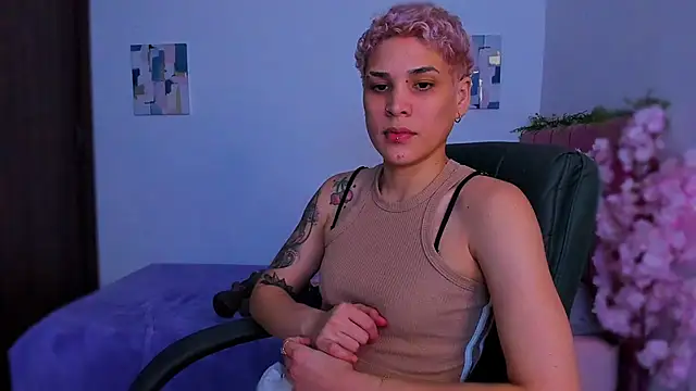 Charlee pink online show from 18, 12, 2025