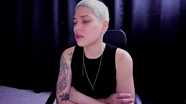 Charlee pink online show from 19, 9, 2025