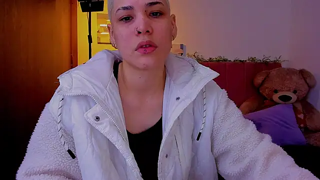 Charlee pink online show from 5, 4, 2026