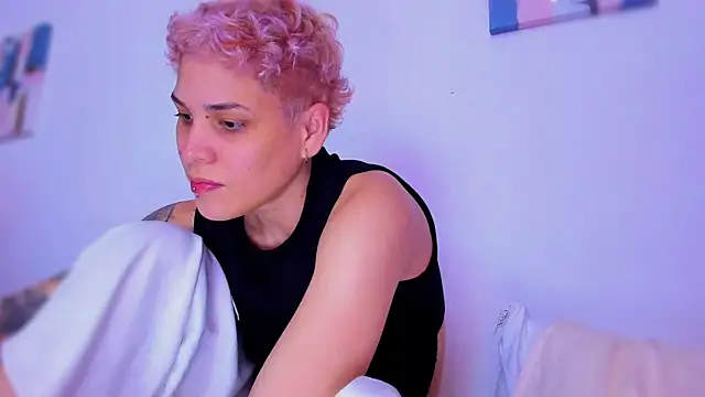 Charlee pink online show from 21, 12, 2025