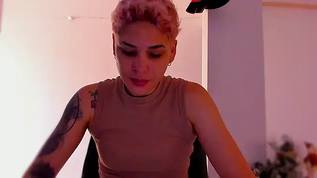 Charlee pink online show from 21, 12, 2025