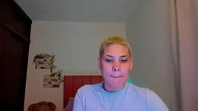 Charlee pink online show from 14, 1, 2026