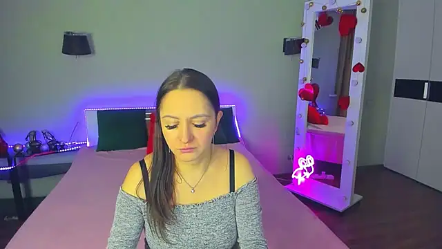 AngellLika online show from 6, 2, 2026