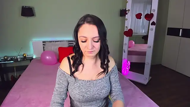 AngellLika online show from 25, 2, 2025