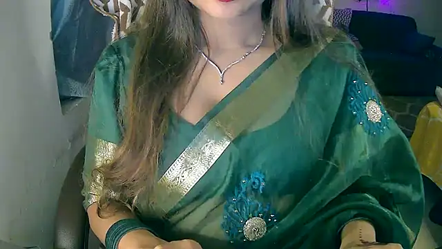 Cute-Tara online show from 5, 10, 2025