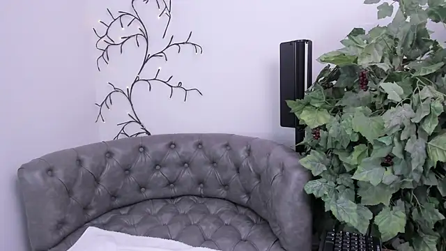 miss  allison online show from 20, 3, 2025