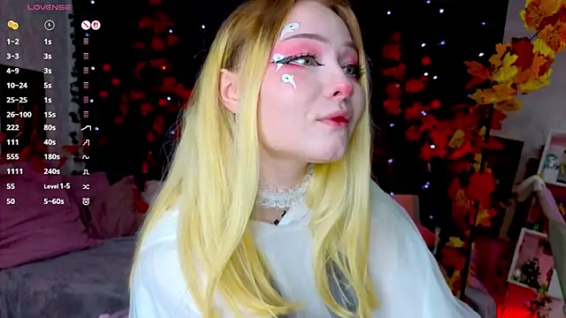 ElswythCovil online show from 28, 10, 2025