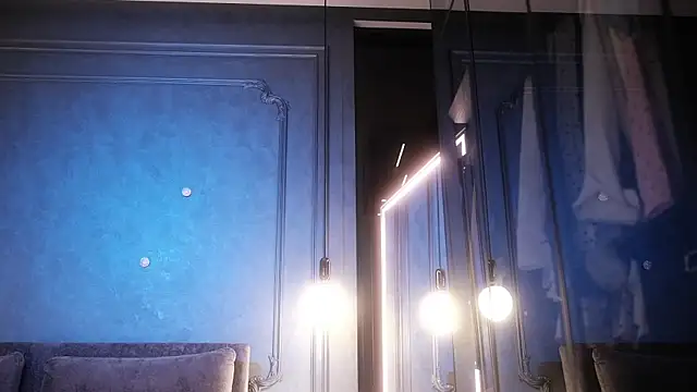 Ami Katana online show from 5, 11, 2025