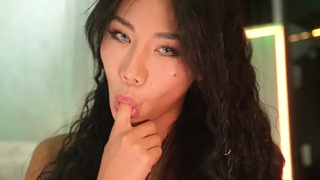 Ami Katana online show from 1, 10, 2025