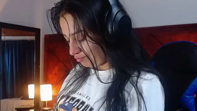 Julietacollins06 online show from 19, 3, 2026