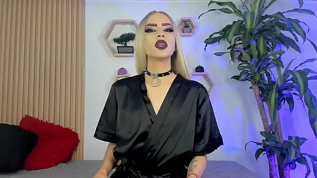 BrianaSchafer online show from 20, 12, 2025