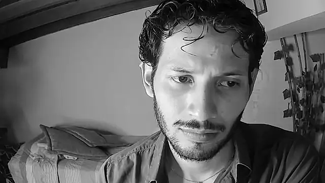 Nicholasrodrii online show from 17, 6, 2026