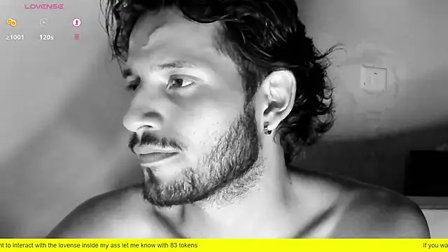 Snapshot of Nicholasrodrii chatting on 18, 2, 2025 Nicholasrodrii online show from 18, 2, 2025