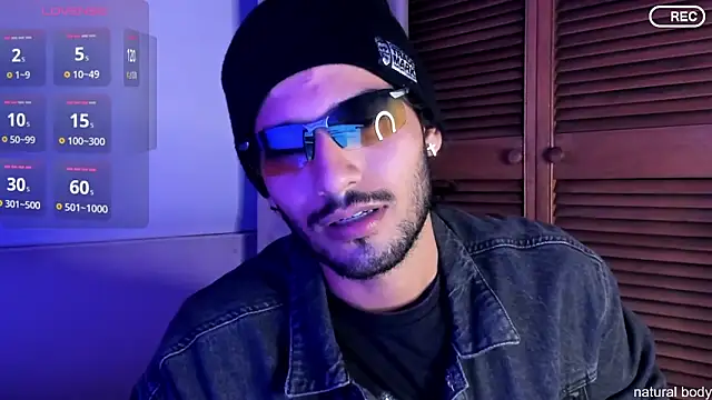 Snapshot of Nicholasrodrii chatting on 24, 10, 2025 Nicholasrodrii online show from 24, 10, 2025