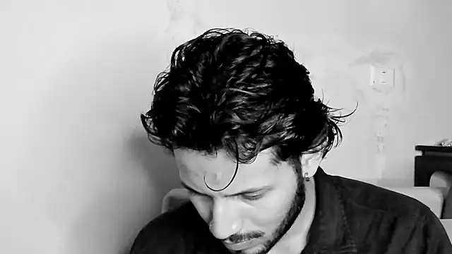 Snapshot of Nicholasrodrii chatting on 18, 2, 2025 Nicholasrodrii online show from 18, 2, 2025