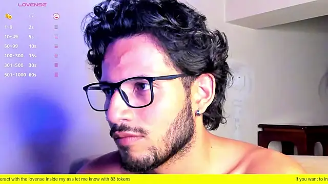 Snapshot of Nicholasrodrii chatting on 17, 2, 2025 Nicholasrodrii online show from 17, 2, 2025