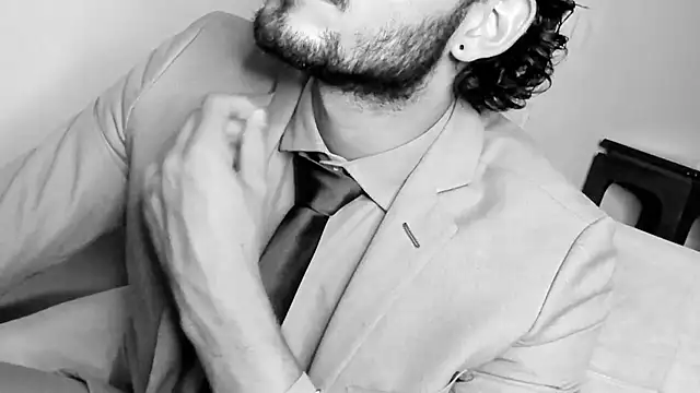 Snapshot of Nicholasrodrii chatting on 2, 3, 2025 Nicholasrodrii online show from 2, 3, 2025