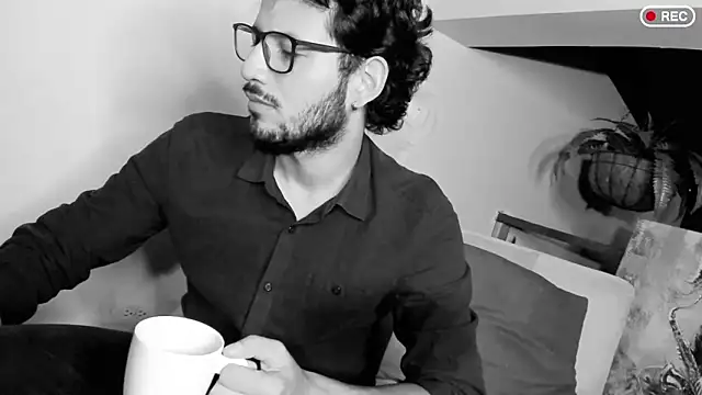 Snapshot of Nicholasrodrii chatting on 17, 3, 2025 Nicholasrodrii online show from 17, 3, 2025