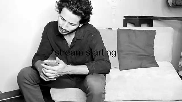 Snapshot of Nicholasrodrii chatting on 13, 2, 2025 Nicholasrodrii online show from 13, 2, 2025