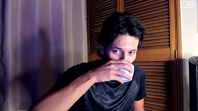 Snapshot of Nicholasrodrii chatting on 10, 9, 2025 Nicholasrodrii online show from 10, 9, 2025