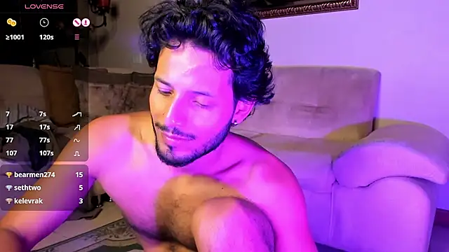 Snapshot of Nicholasrodrii chatting on 2, 2, 2025 Nicholasrodrii online show from 2, 2, 2025