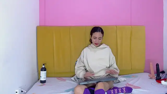 angelinabrookcm101 online show from 7, 12, 2024