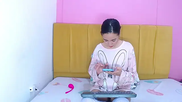 angelinabrookcm101 online show from 7, 12, 2024