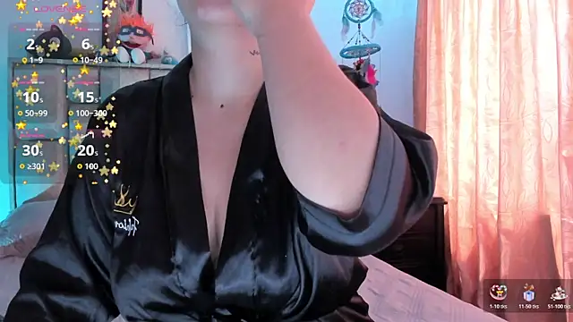 Snapshot of brianaGuzman chatting on 10, 11, 2025 brianaGuzman online show from 10, 11, 2025