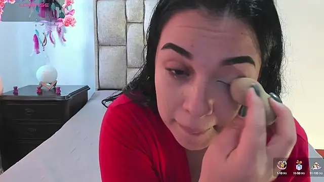 Snapshot of brianaGuzman chatting on 1, 10, 2025 brianaGuzman online show from 1, 10, 2025