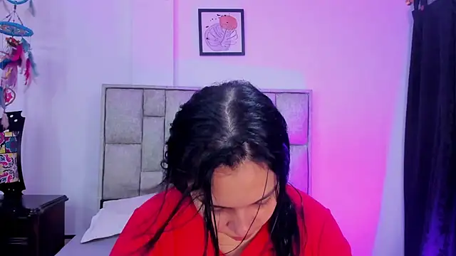 brianaGuzman online show from 28, 3, 2026