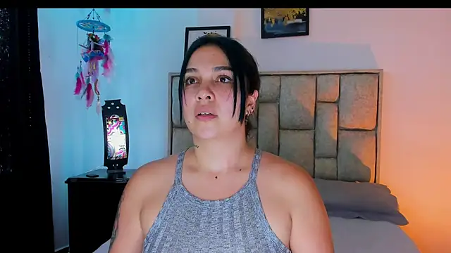 Snapshot of brianaGuzman chatting on 16, 5, 2026 brianaGuzman online show from 16, 5, 2026