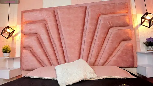 elisa collins online show from 22, 4, 2026