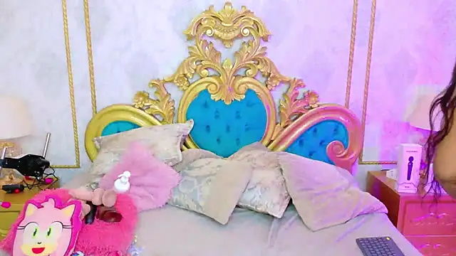 SalomeRestrepo online show from 5, 3, 2026