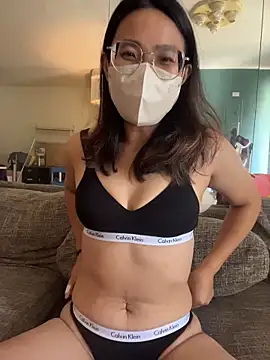 yourbootygirl online show from 30, 11, 2025