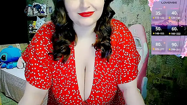 WhisperInTheDarkk online show from 17, 10, 2025