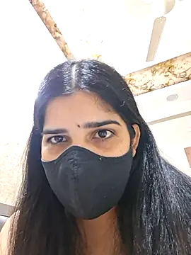 Snapshot of aaliya_bhattt chatting on 23, 6, 2026 aaliya bhattt online show from 23, 6, 2026
