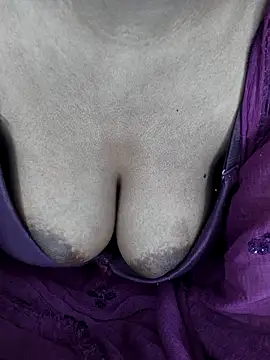 baby soni78690 online show from 14, 12, 2025