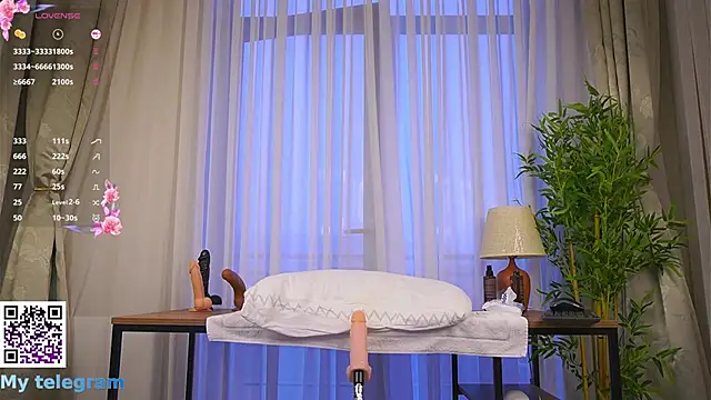 LynBardon online show from 14, 11, 2025