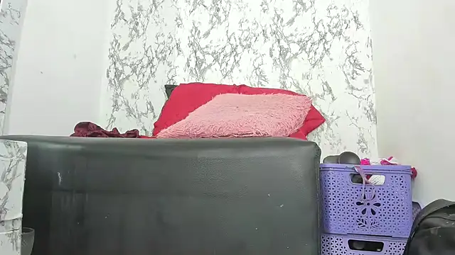 Natalycarter online show from 17, 3, 2026