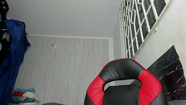 Natalycarter online show from 28, 4, 2026
