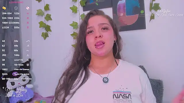 Mxss Honey online show from 27, 3, 2026