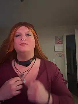 Snapshot of EmberLee chatting on 18, 2, 2025 EmberLee online show from 18, 2, 2025