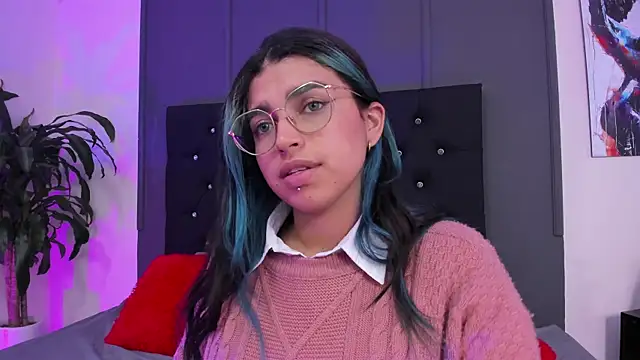 lyra-rain online show from 6, 3, 2025